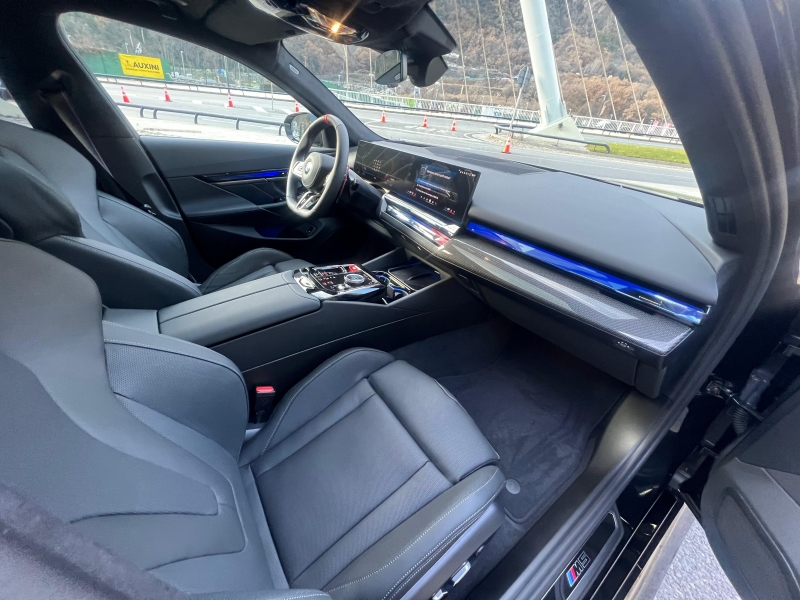BMW M5 Touring NOU