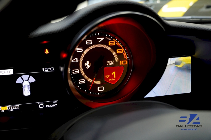 Ferrari 488 PISTA 