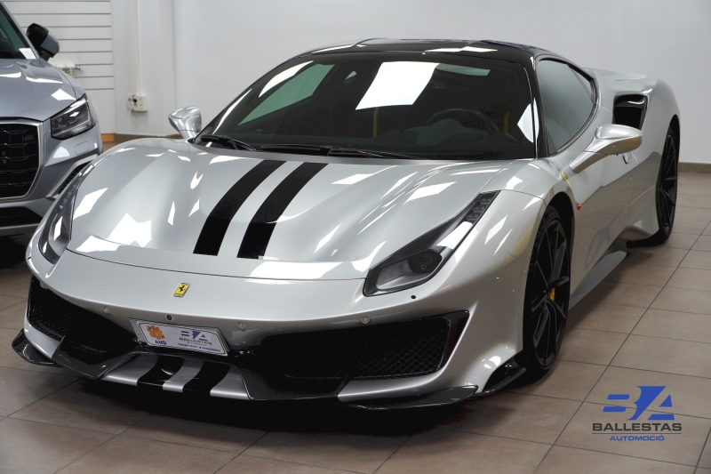 Ferrari 488 PISTA 