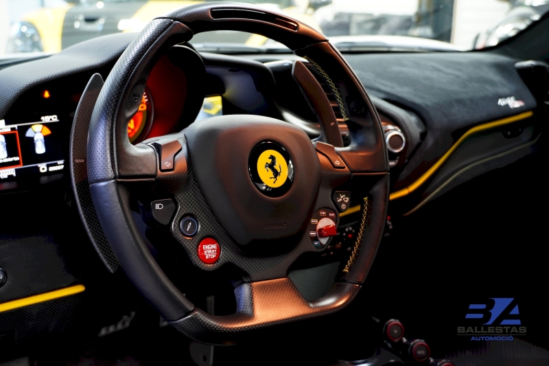 Ferrari 488 PISTA 