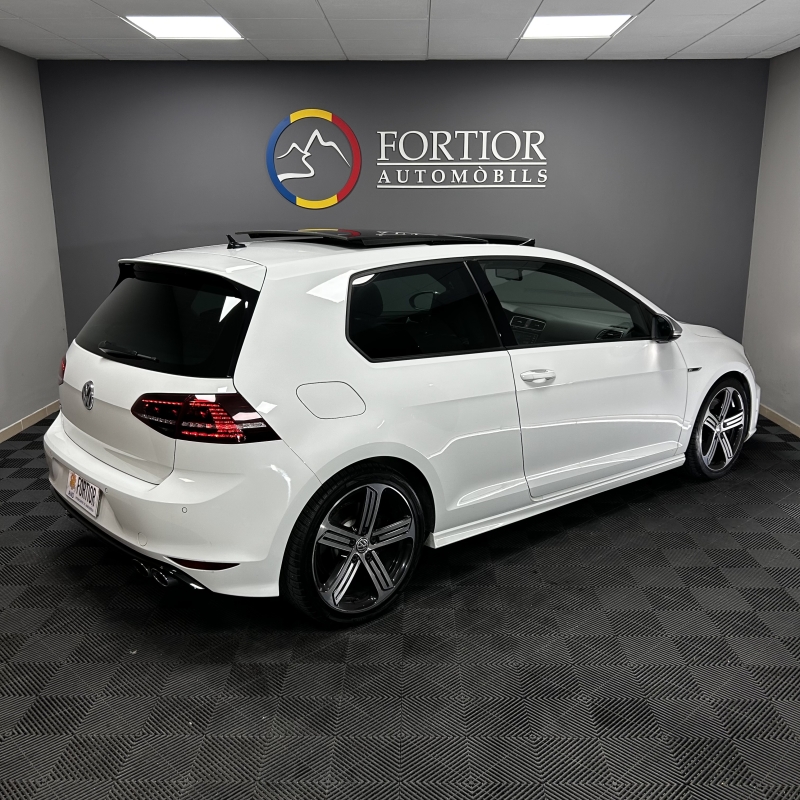 VOLKSWAGEN GOLF R 300CV 4MOTION
