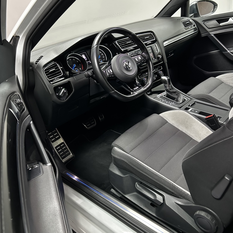 VOLKSWAGEN GOLF R 300CV 4MOTION