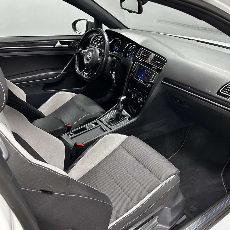 VOLKSWAGEN GOLF R 300CV 4MOTION
