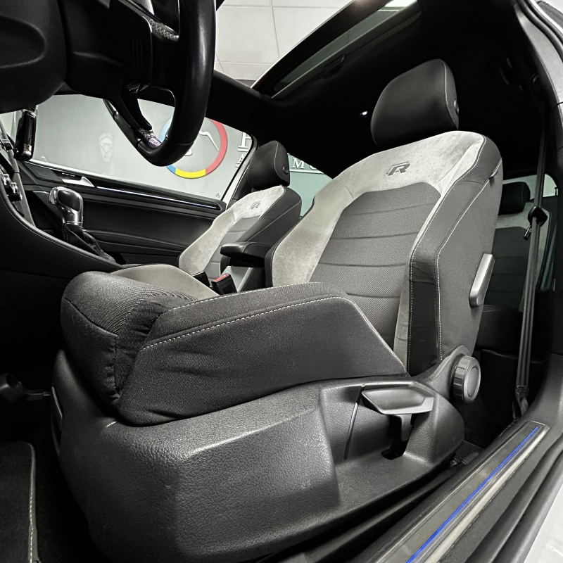 VOLKSWAGEN GOLF R 300CV 4MOTION
