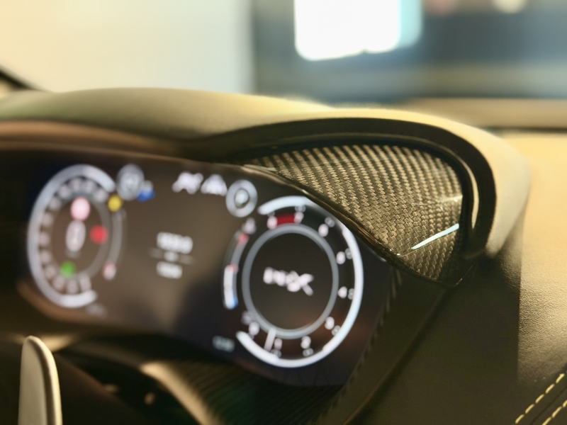 Aston Martin DBX 707 AMR23 