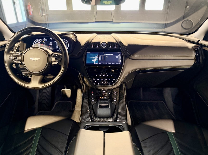 Aston Martin DBX 707 AMR23 