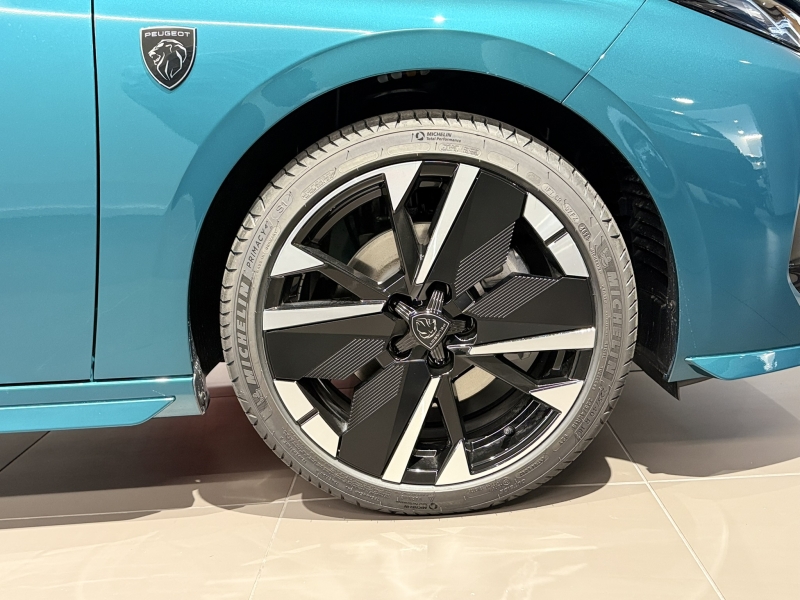  NOU PEUGEOT 308 GT EXCLUSIVE 145  HYBRID