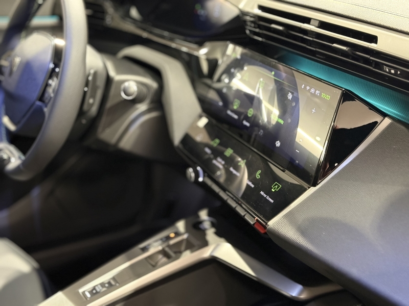  NOU PEUGEOT 308 GT EXCLUSIVE 145  HYBRID