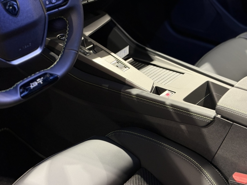  NOU PEUGEOT 308 GT EXCLUSIVE 145  HYBRID