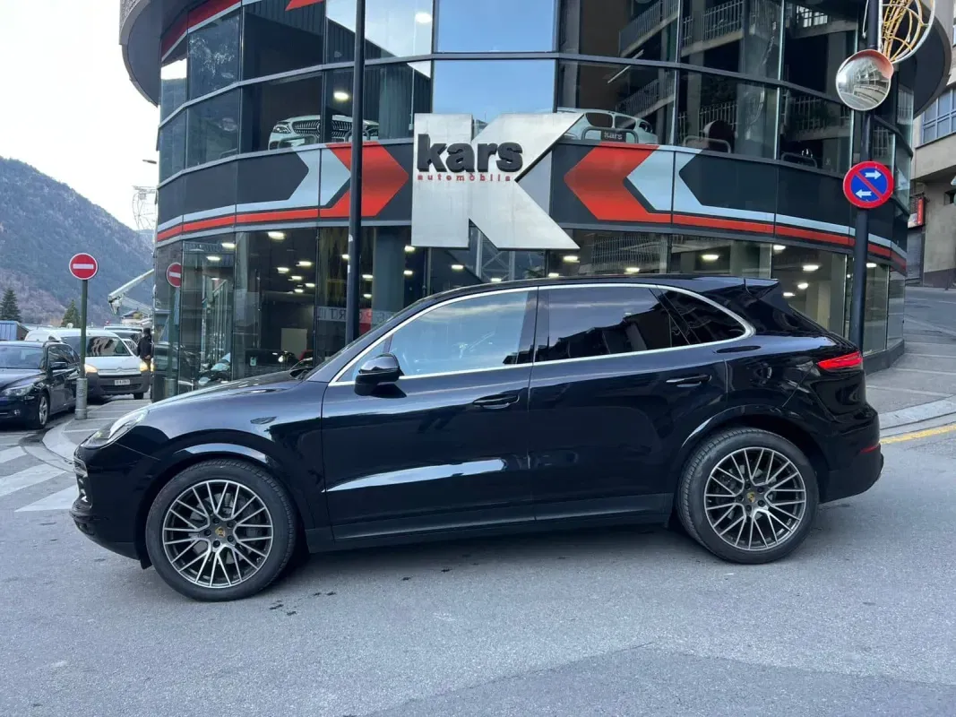 Porsche Cayenne  S