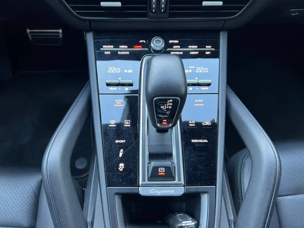 Porsche Cayenne  S