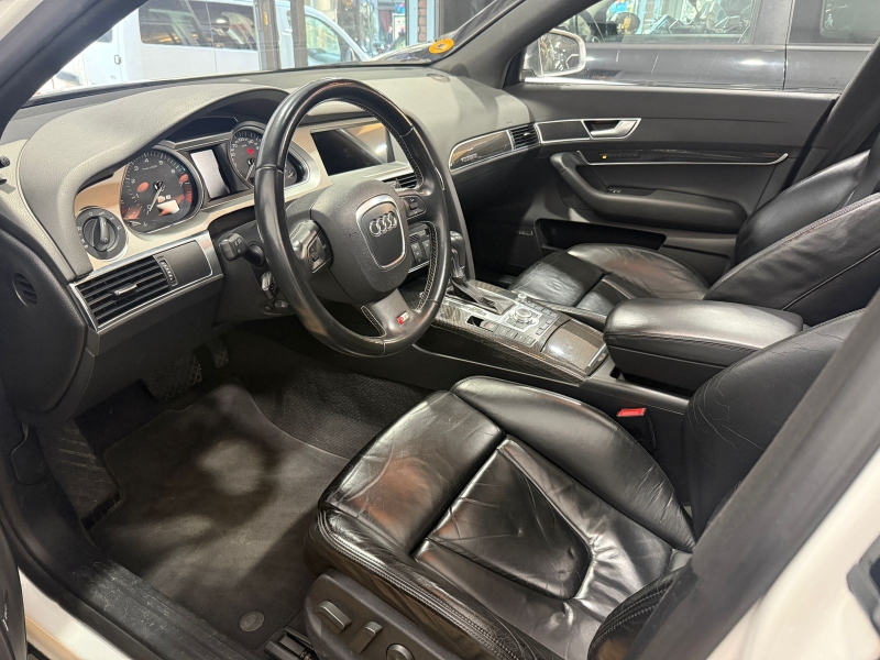 Audi S6 5.2L V10 Quattro