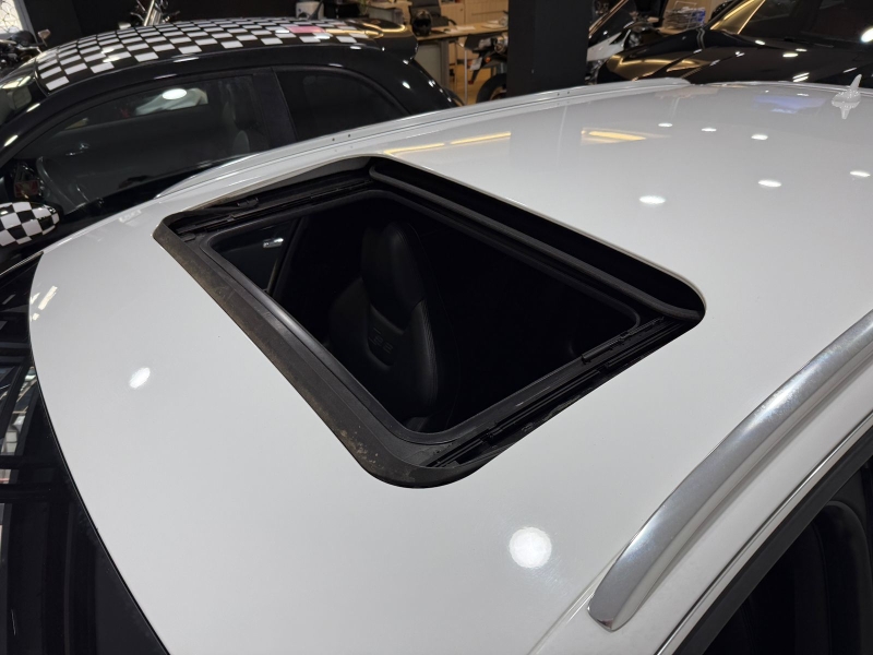 Audi S6 5.2L V10 Quattro