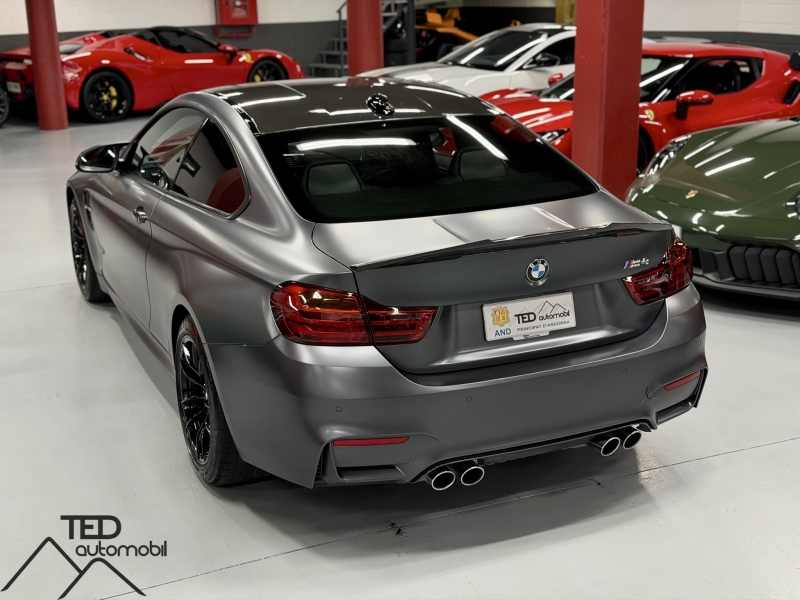 BMW M4 DKG 431cv Carbono
