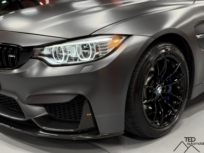 BMW M4 DKG 431cv Carbono