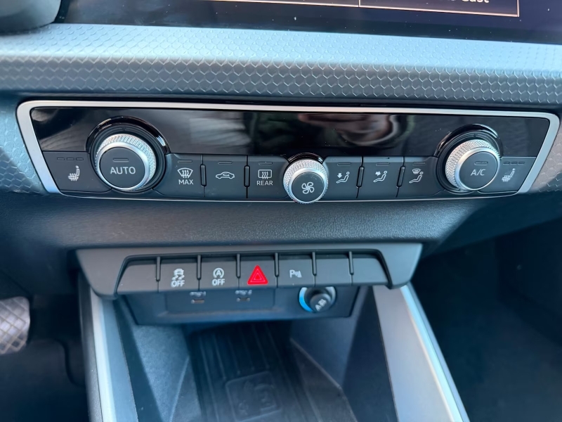 AUDI A1 SPORTBACK 30 TFSI 