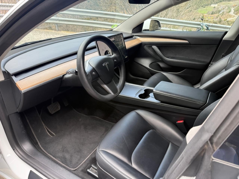 TESLA MODEL 3 DUAL MOTOR LONG RANGE FSD