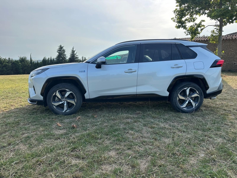 Toyota Rav4 híbrido enchufable 
