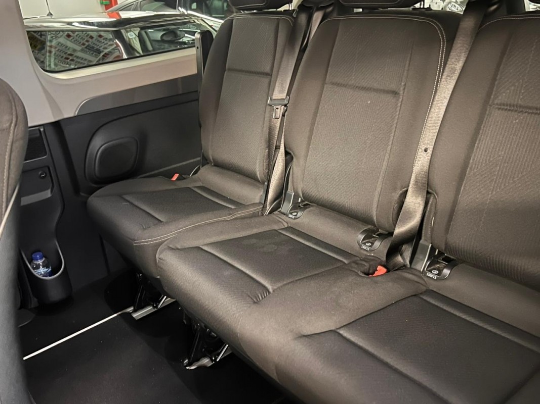 RENAULT TRAFIC Space Class