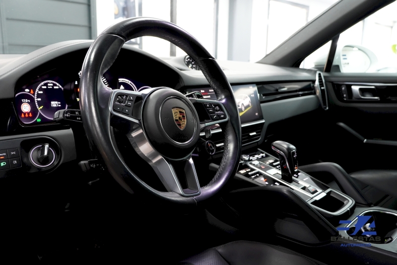 PORSCHE CAYENNE E-HYBRID COUPE 462CV