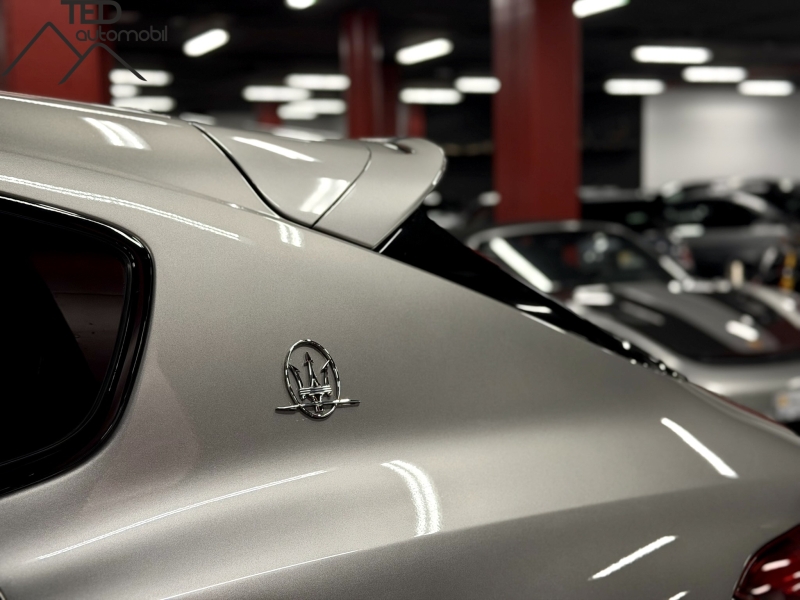 Maserati Levante S 430cv