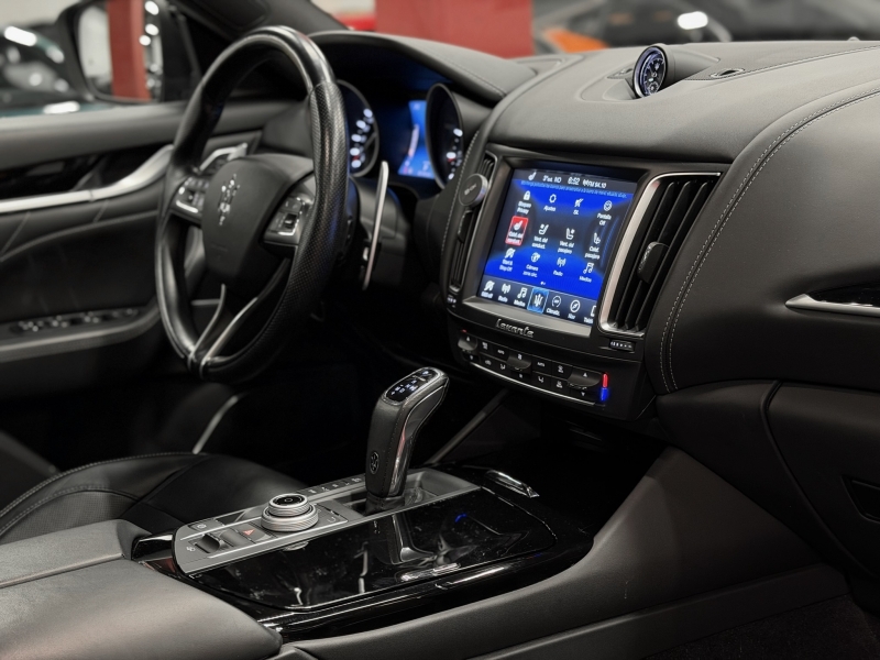 Maserati Levante S 430cv