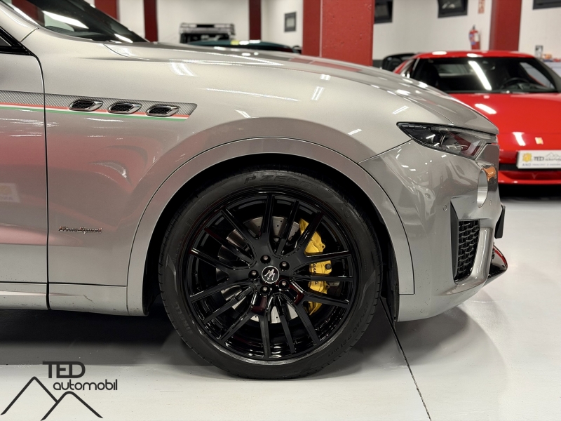 Maserati Levante S 430cv