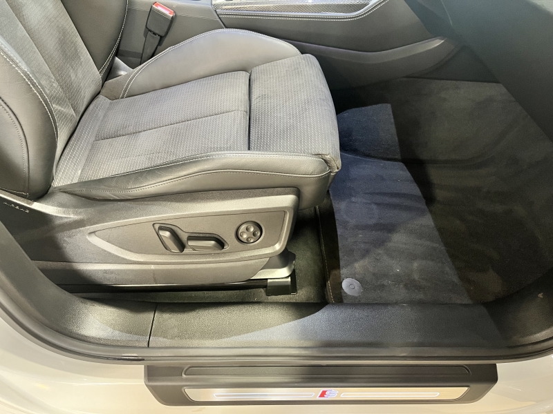 Audi SQ5 II Sportback ( facelift ) 3.0 TDI V6 (341 CV) Mild Hybrid quattro tiptronic  2022.  