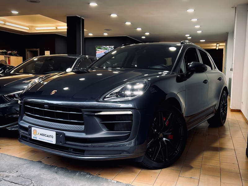 PORCHE MACAN GTS