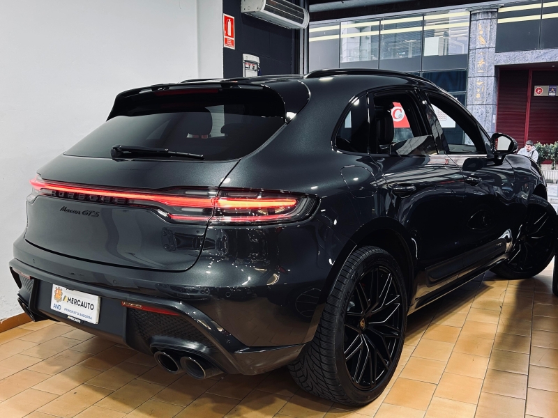 PORCHE MACAN GTS