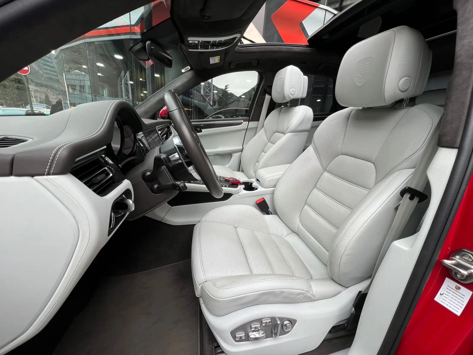 Porsche Macan Turbo (Restyling)