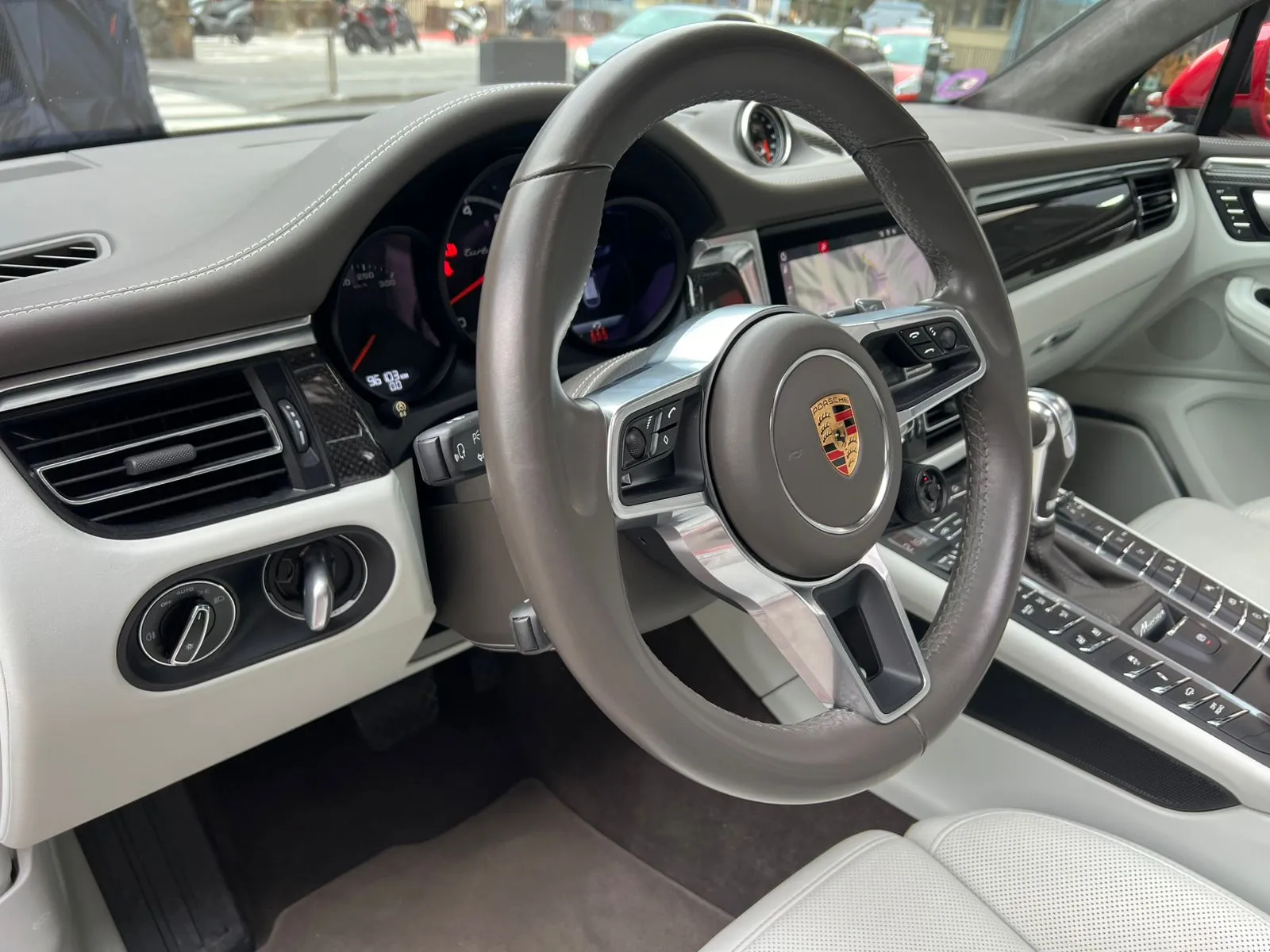 Porsche Macan Turbo (Restyling)
