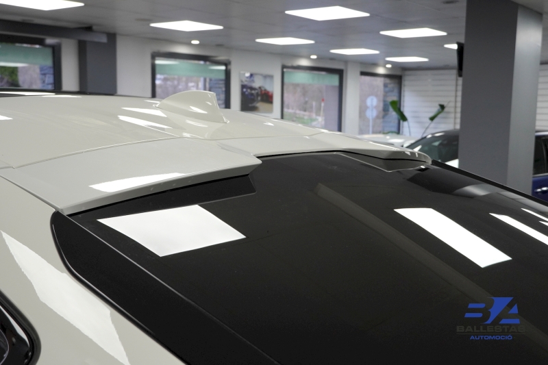 BMW X6 M50i 530CV V8 BITURBO 