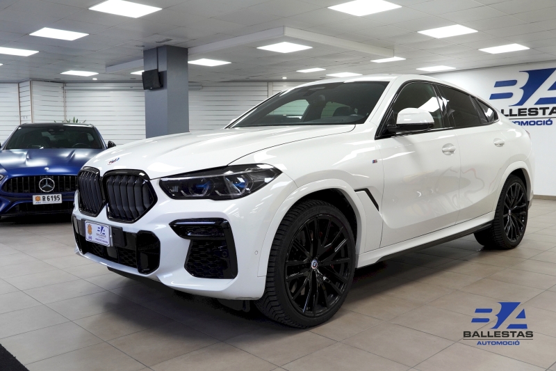 BMW X6 M50i 530CV V8 BITURBO 