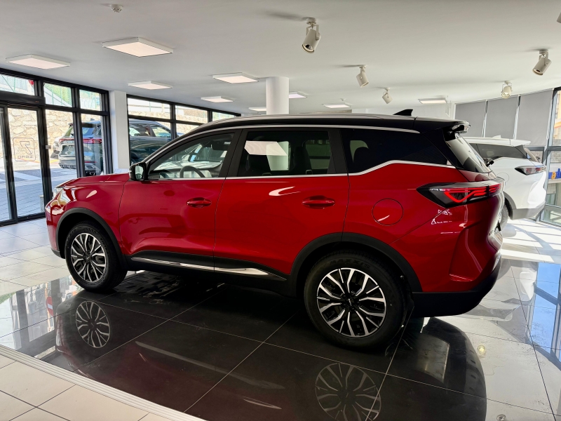 Ebro S700 HEV Luxury 1.6 TGDI 