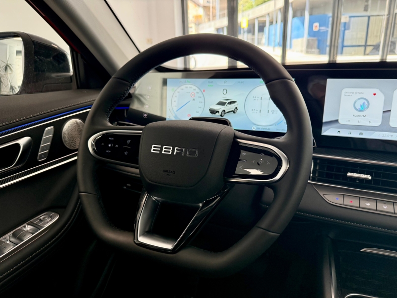 Ebro S700 HEV Luxury 1.6 TGDI 