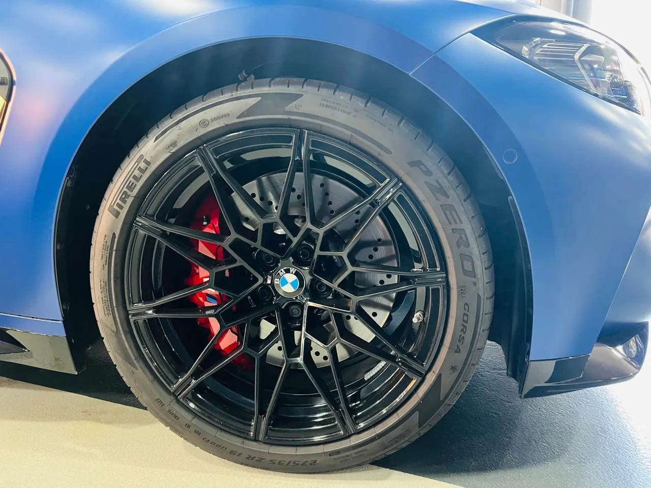 BMW M4 COMPETITION M xDrive