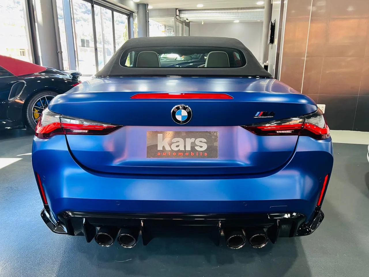 BMW M4 COMPETITION M xDrive