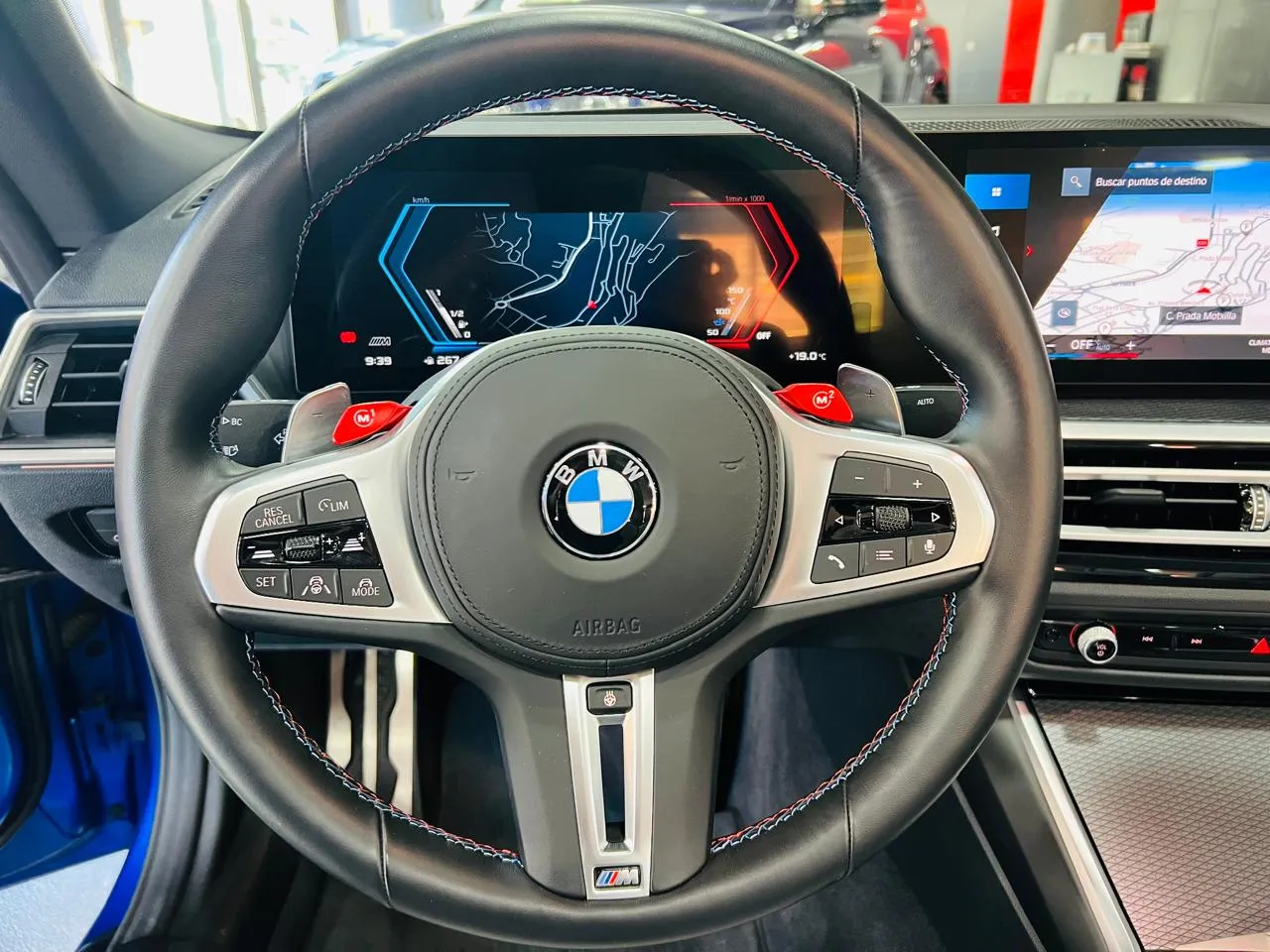 BMW M4 COMPETITION M xDrive