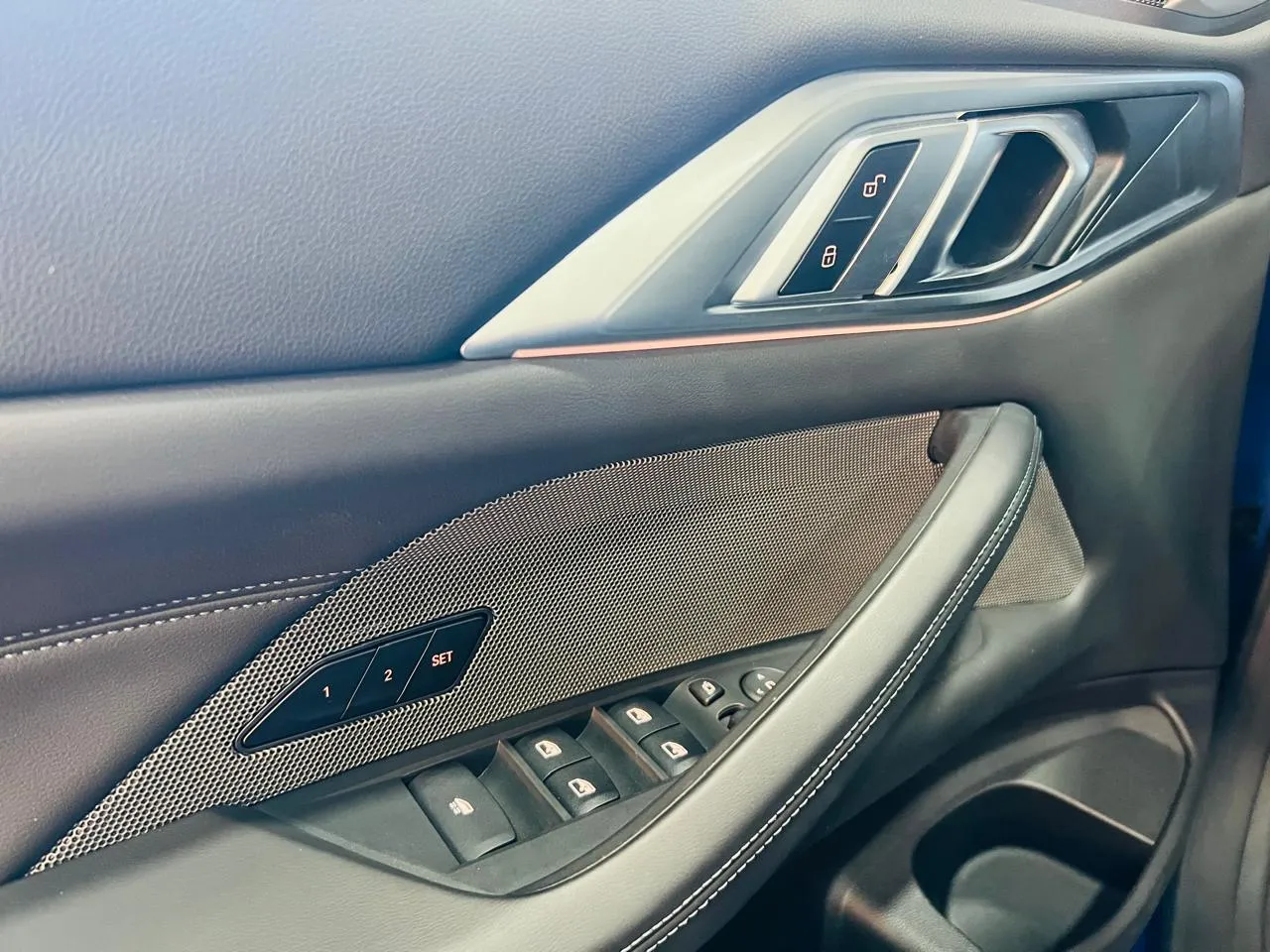 BMW M4 COMPETITION M xDrive