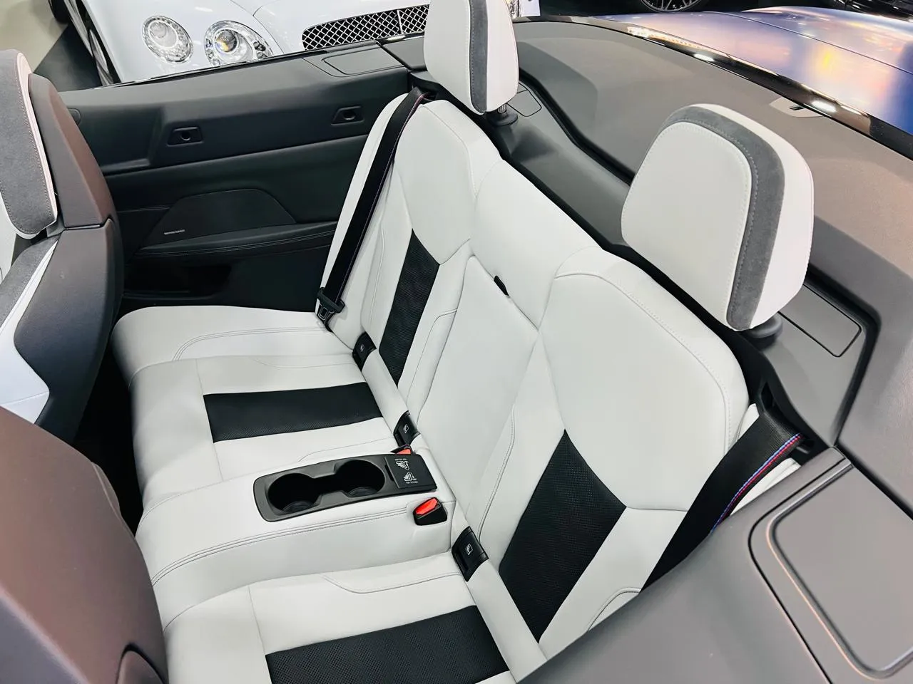 BMW M4 COMPETITION M xDrive