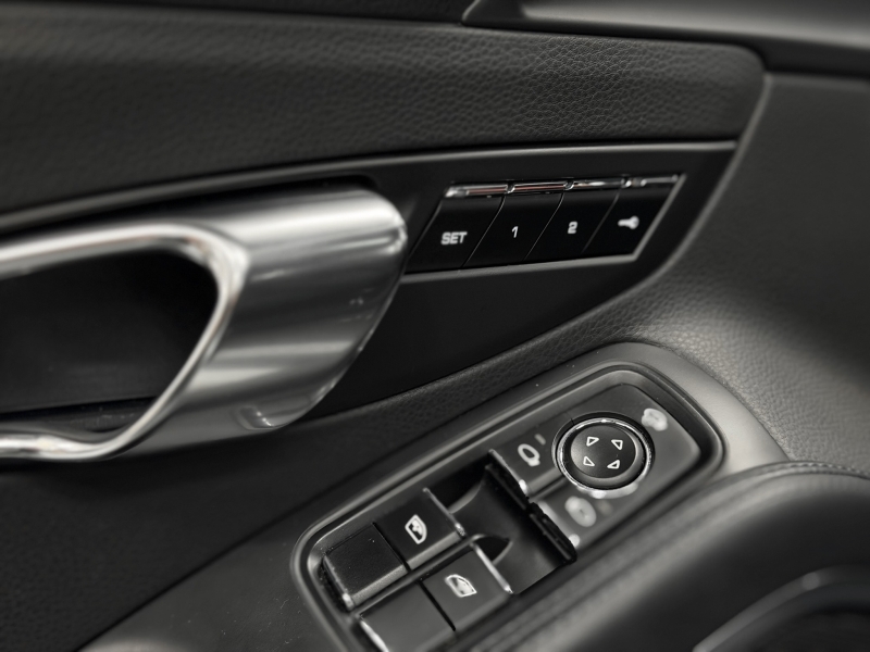 Porsche 911 991 Carrera 4 350cv