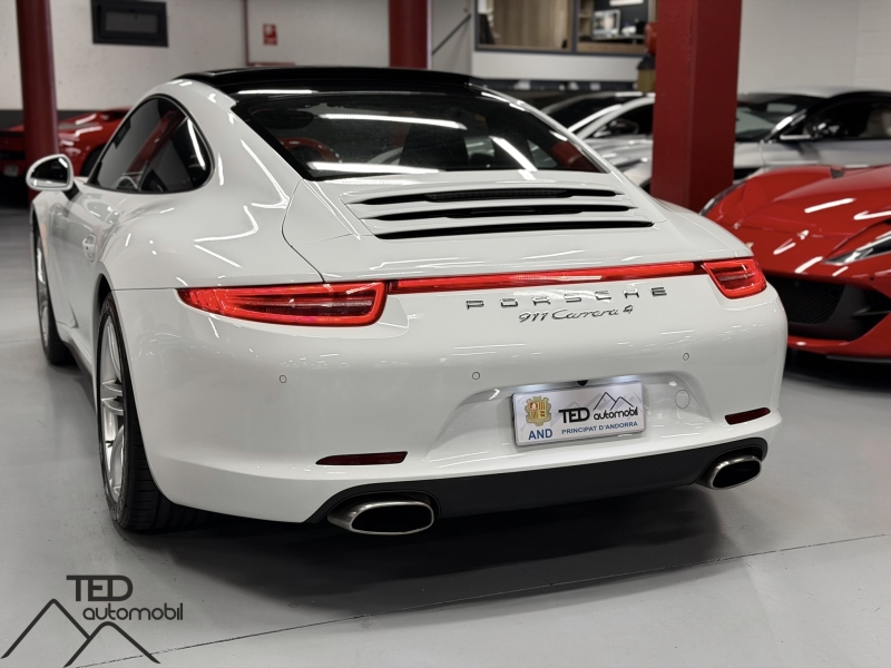 Porsche 911 991 Carrera 4 350cv