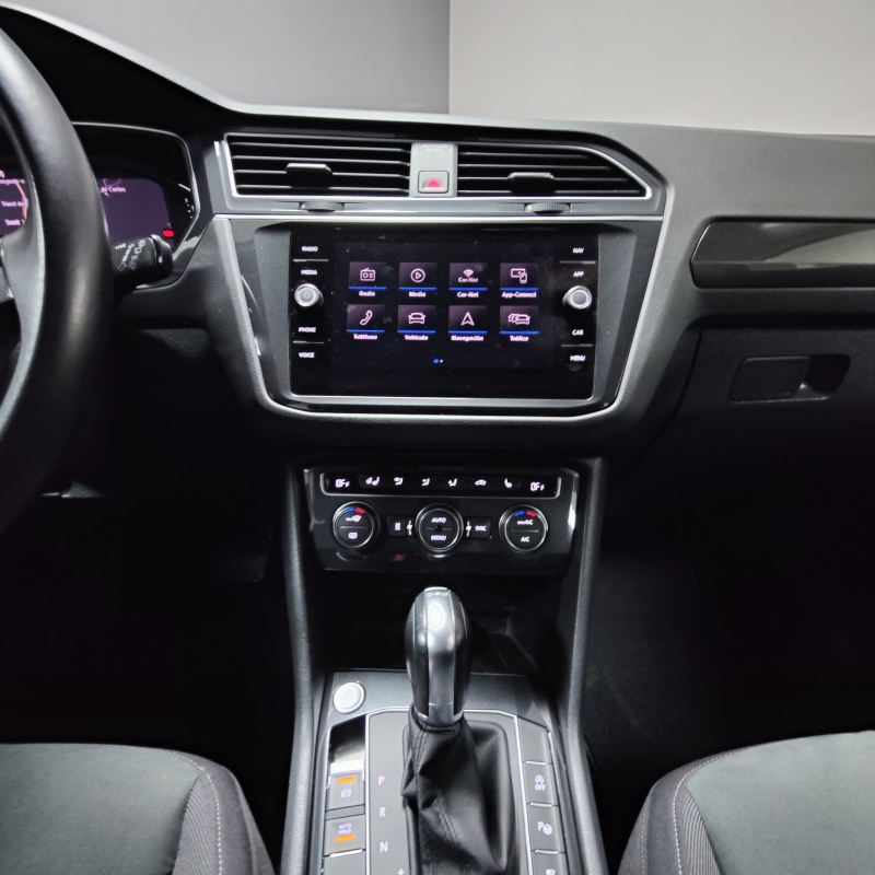 VOLKSWAGEN TIGUAN R-LINE 230CV