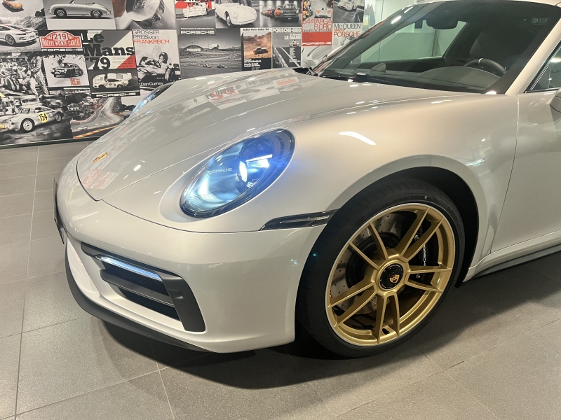 Porsche 911 Carrera GTS LE MANS  CENTENAIRE  EDITION PDK (992) 480 CV (2023)
