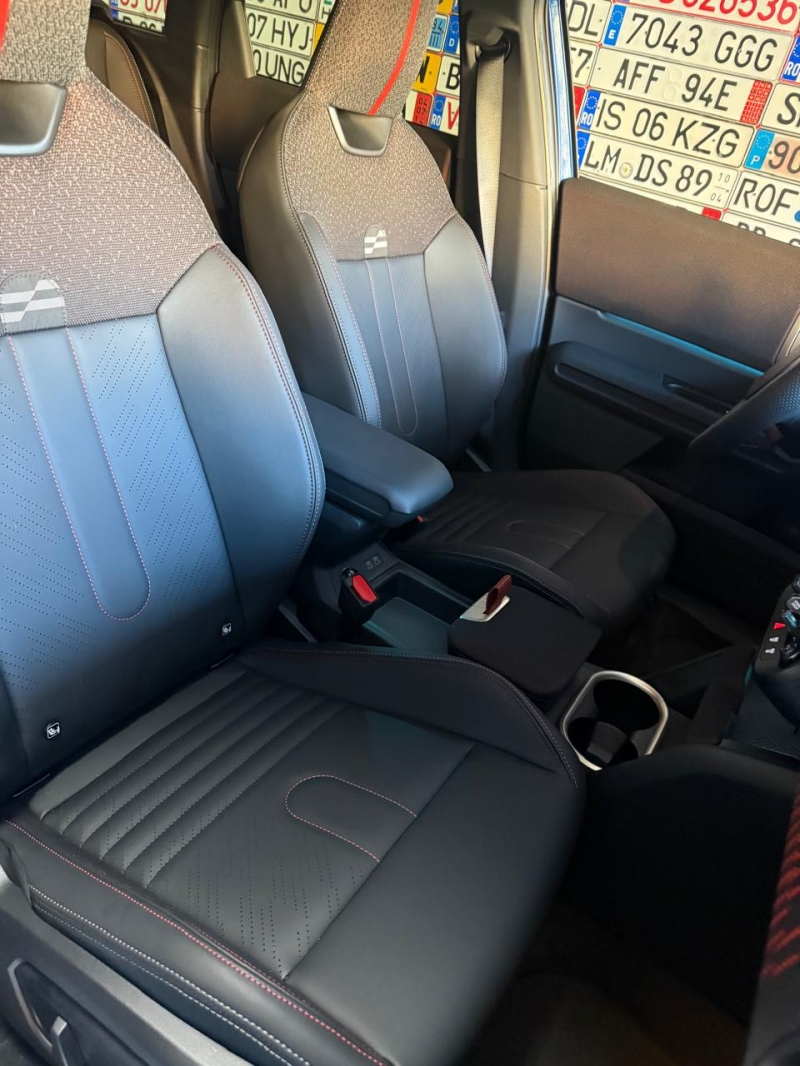 MINI COUTRYMAN SE ALL4  JOHN COOPER WORKS     100%  ELECTRIC