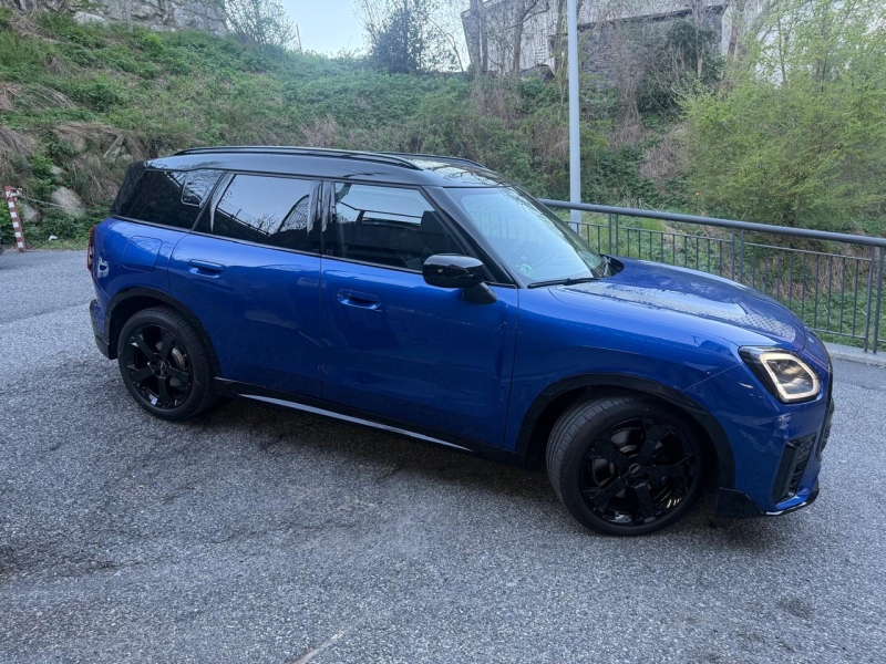 MINI COUTRYMAN SE ALL4  JOHN COOPER WORKS     100%  ELECTRIC