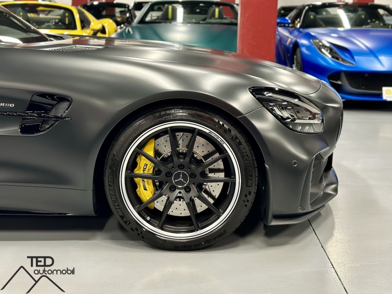 Mercedes-Benz AMG GT R Roadster 585cv 1 de 750