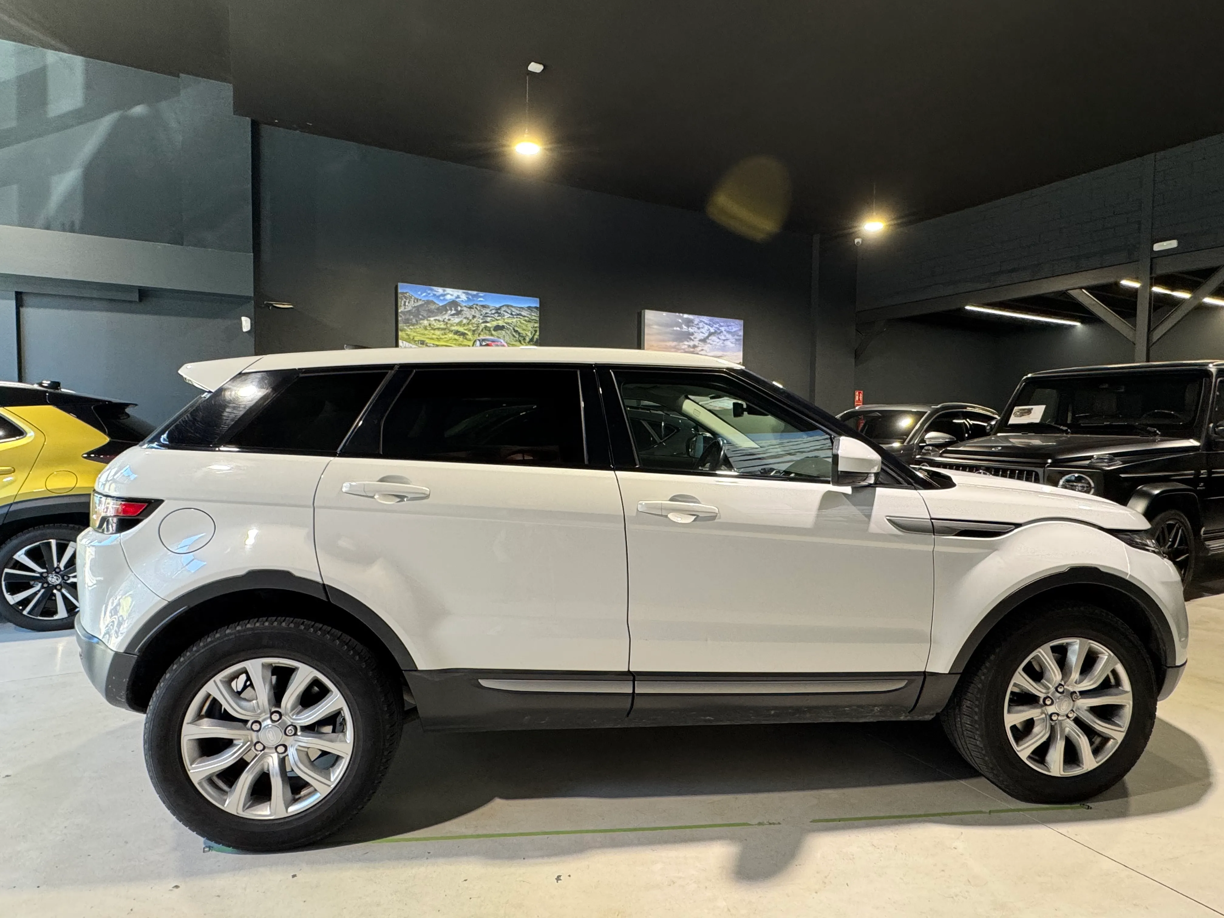 Land Rover Range Rover Evoque EVOQUE