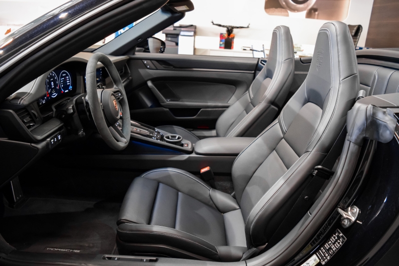 Porsche 911 Carrera GTS Cabriolet